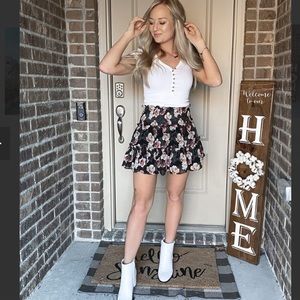 {Blue Life} Medium Niko Skirt Black Floral Planet Blue